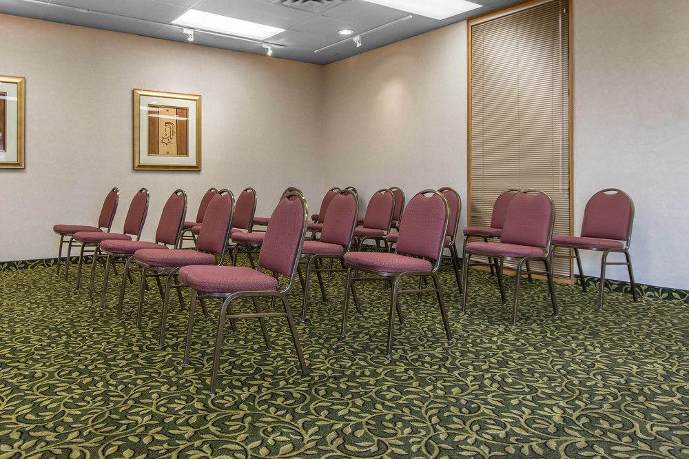 סאולט סאינטה מארי Quality Inn & Suites Bay Front מראה חיצוני תמונה