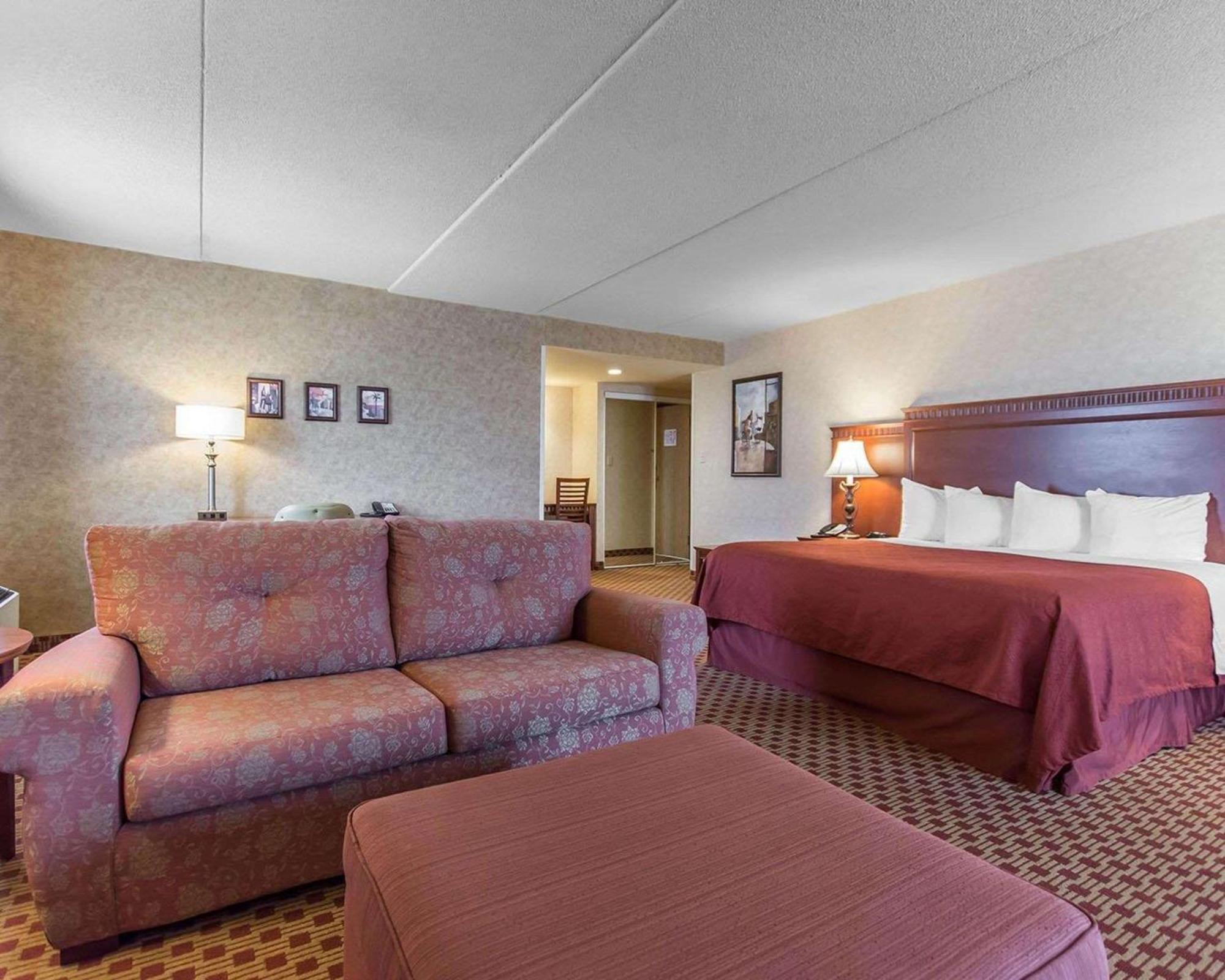 סאולט סאינטה מארי Quality Inn & Suites Bay Front מראה חיצוני תמונה